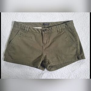 Express shorts